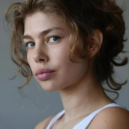  Josephine Thiesen