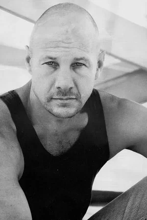  Stuart Wilson