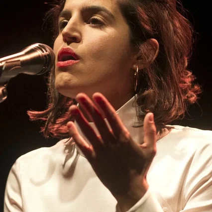 Maria Arnal