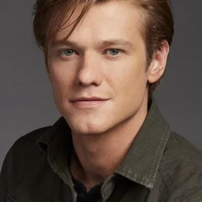 Photo star : Lucas Till