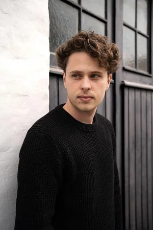  Tobias Schäfer