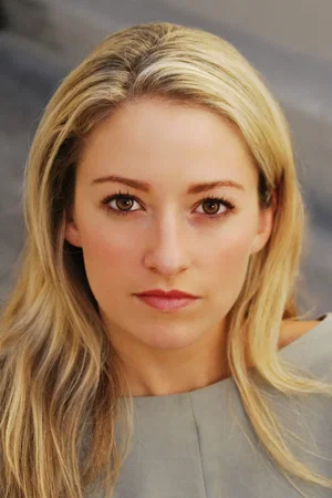  Olivia Hamilton photo