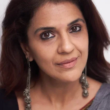  Komal Chhabria