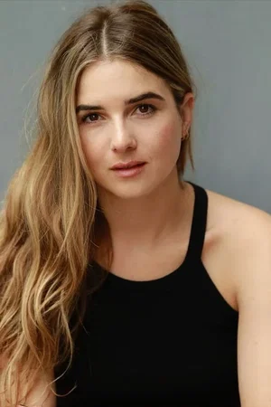  Claudia Bacos photo
