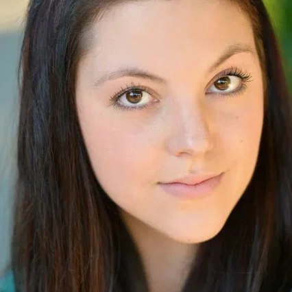  Lexi Giovagnoli