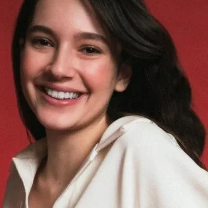  Mina Demirtaş