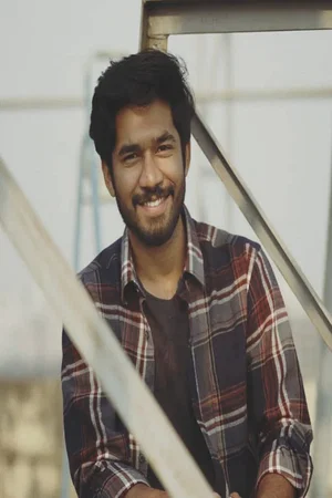  Khairul Basar