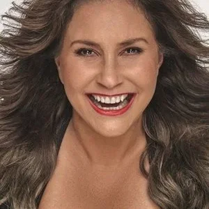 Fafá de Belém