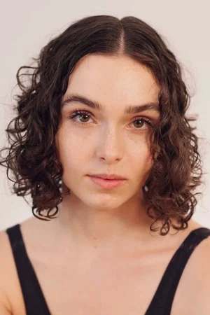  Emily John photo