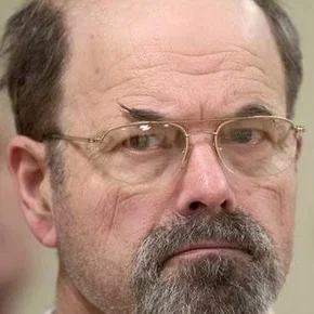 Photo star :  Dennis Rader
