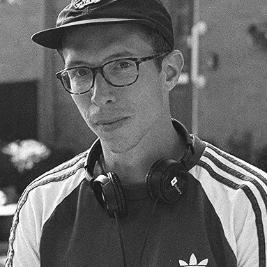  Tom George