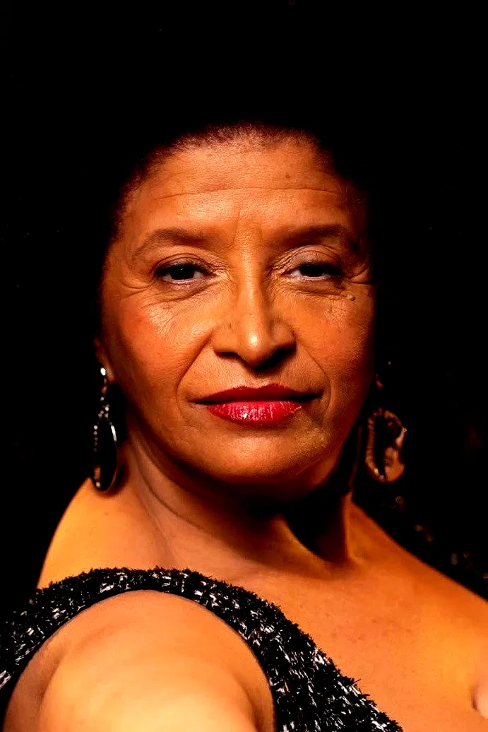  Silvia Duarte