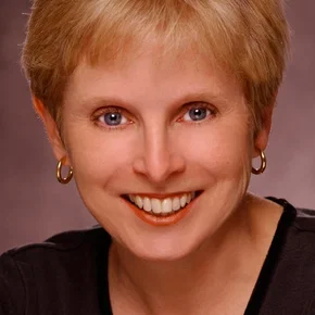 Photo star :  Mary Lou Belli
