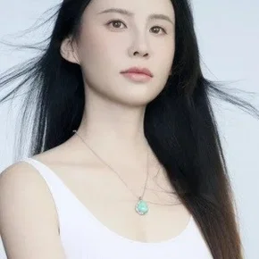 Photo star :  Li Rui Xue