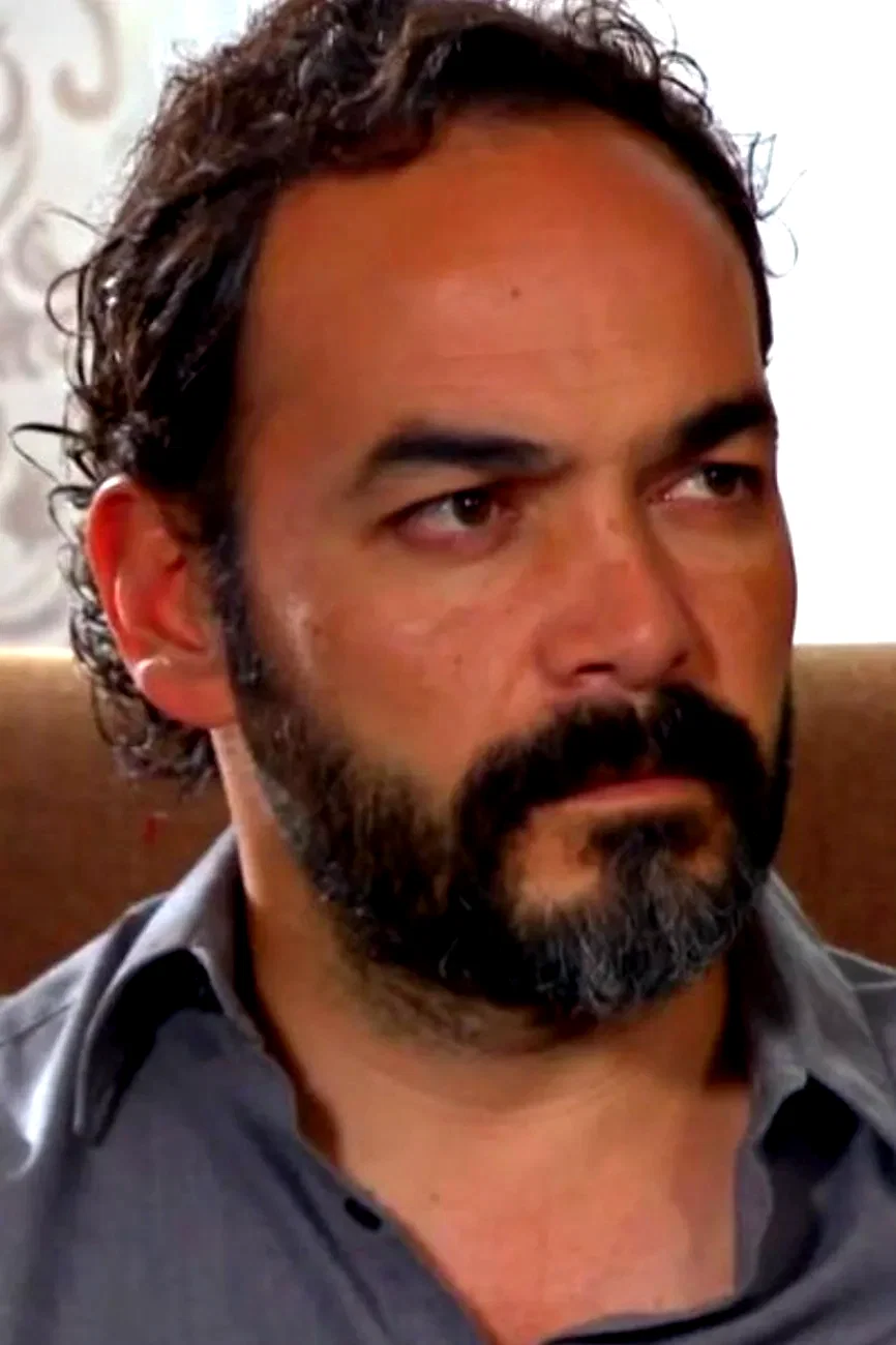  Fabián Corres