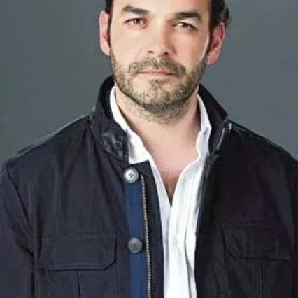  Fabián Corres