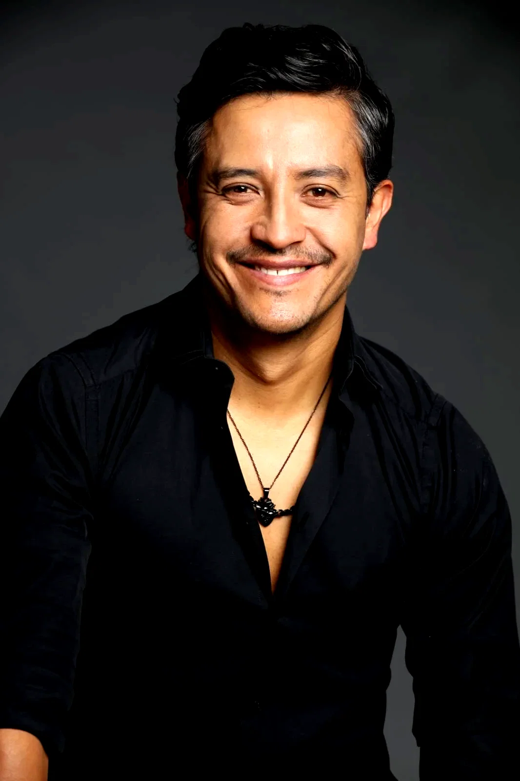  Edison Ruiz