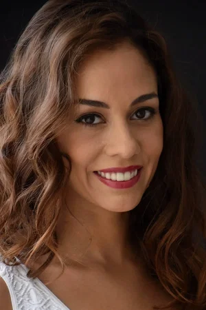  Alejandra Toussaint photo
