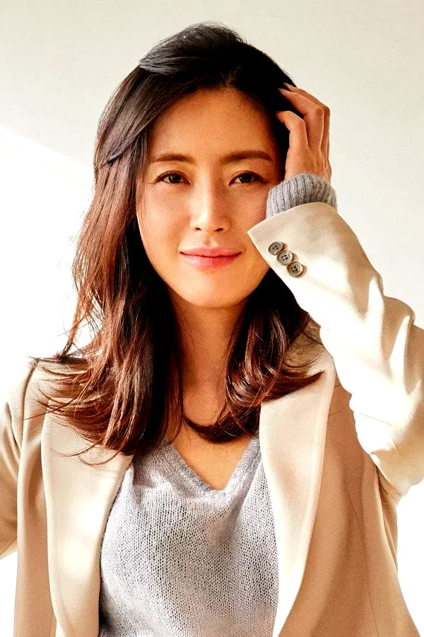  Song Yoon-ah