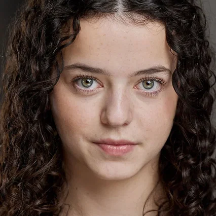  Alice Malakhov