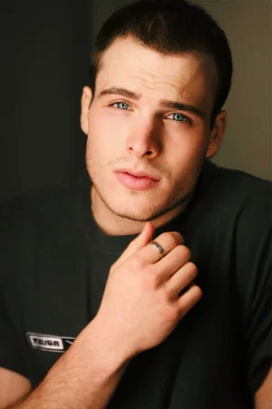  Cooper Levy