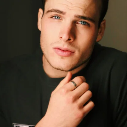  Cooper Levy