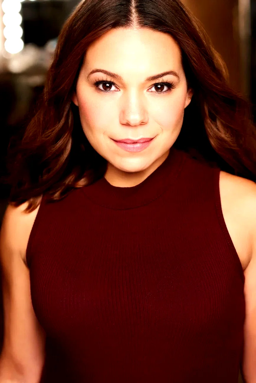  Gloria Garayua