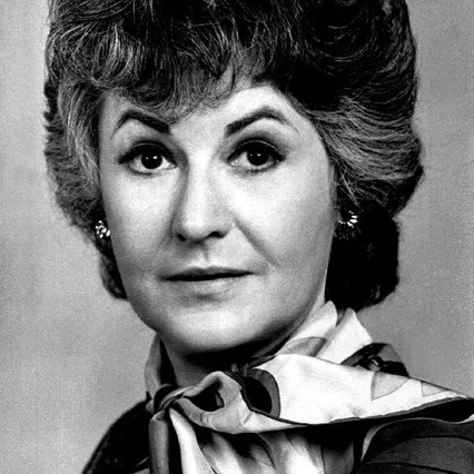  Bea Arthur