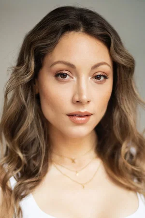  Leah Gibson photo