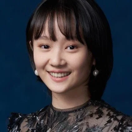  Caitlin Fang