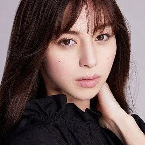 Photo star :  Ayami Nakajo