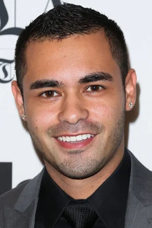  Gabriel Chavarria