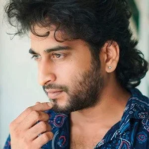  Vishnu Reghu