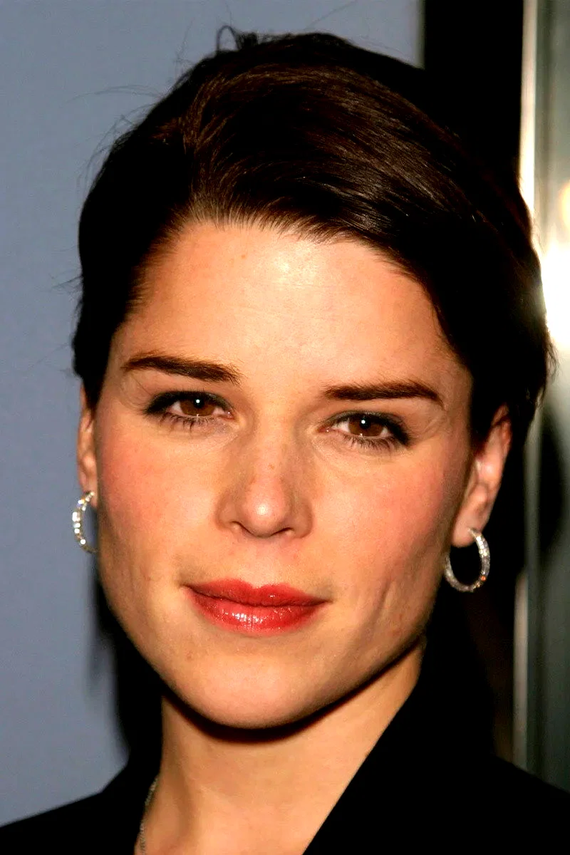 Neve Campbell