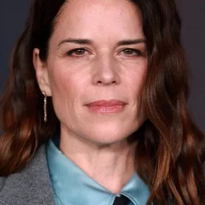 Photo star : Neve Campbell