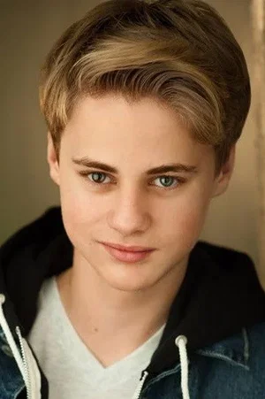  Mitchell Kummen