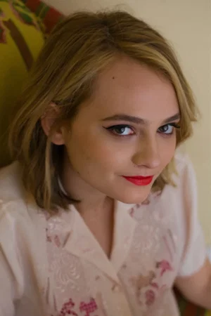  Clementine Creevy