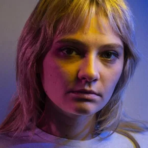 Photo star :  Clementine Creevy
