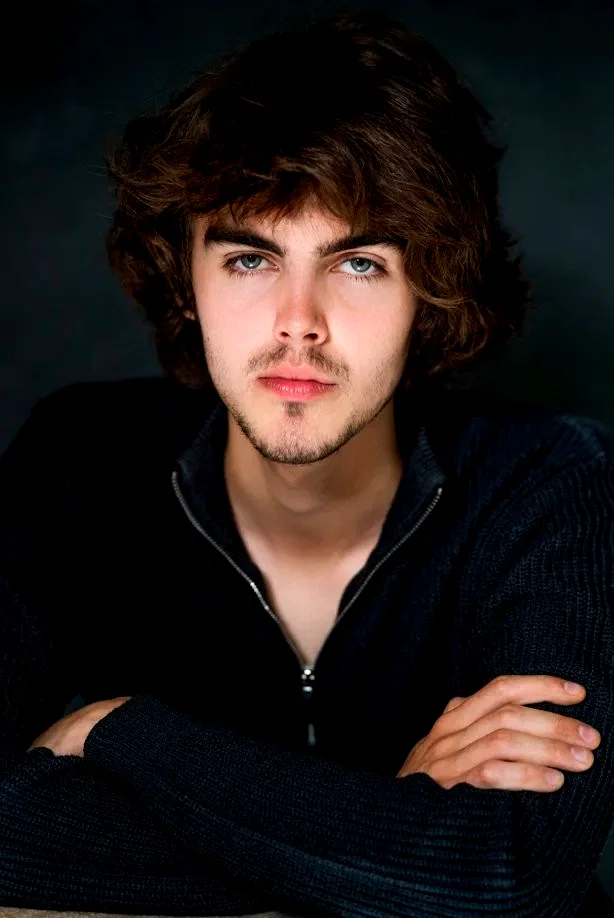  Leo Harvey-Elledge