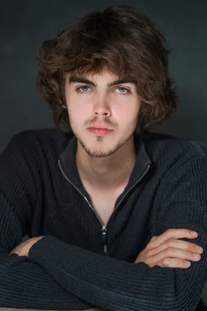  Leo Harvey-Elledge photo