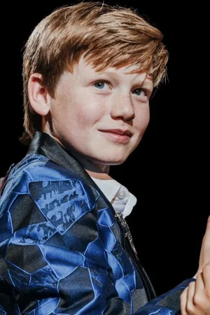  Charlie Stover