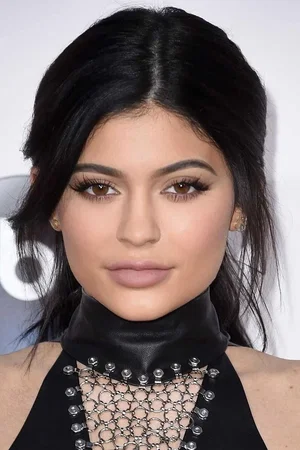  Kylie Jenner