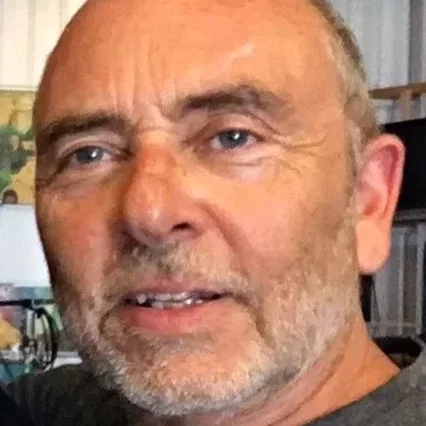  Alex Zakrzewski