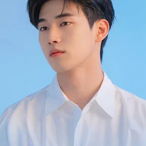 Photo star :  Hong Min-ki