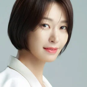 Photo star :  Ae Yeun Jung