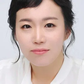 Photo star :  Ju In-young