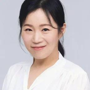 Photo star :  Ju In-young