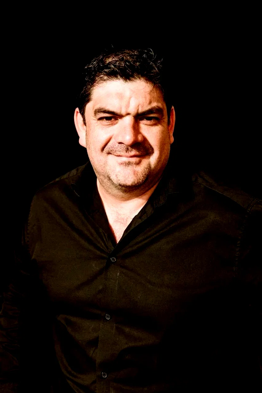  Cesar Zelada