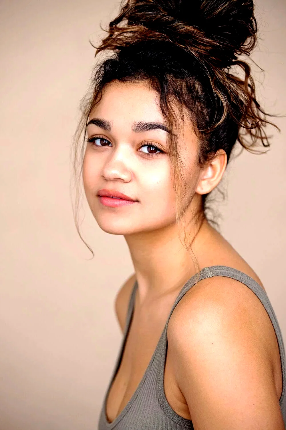  Madison Bailey