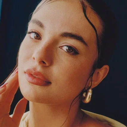  Lou Anna Hamon